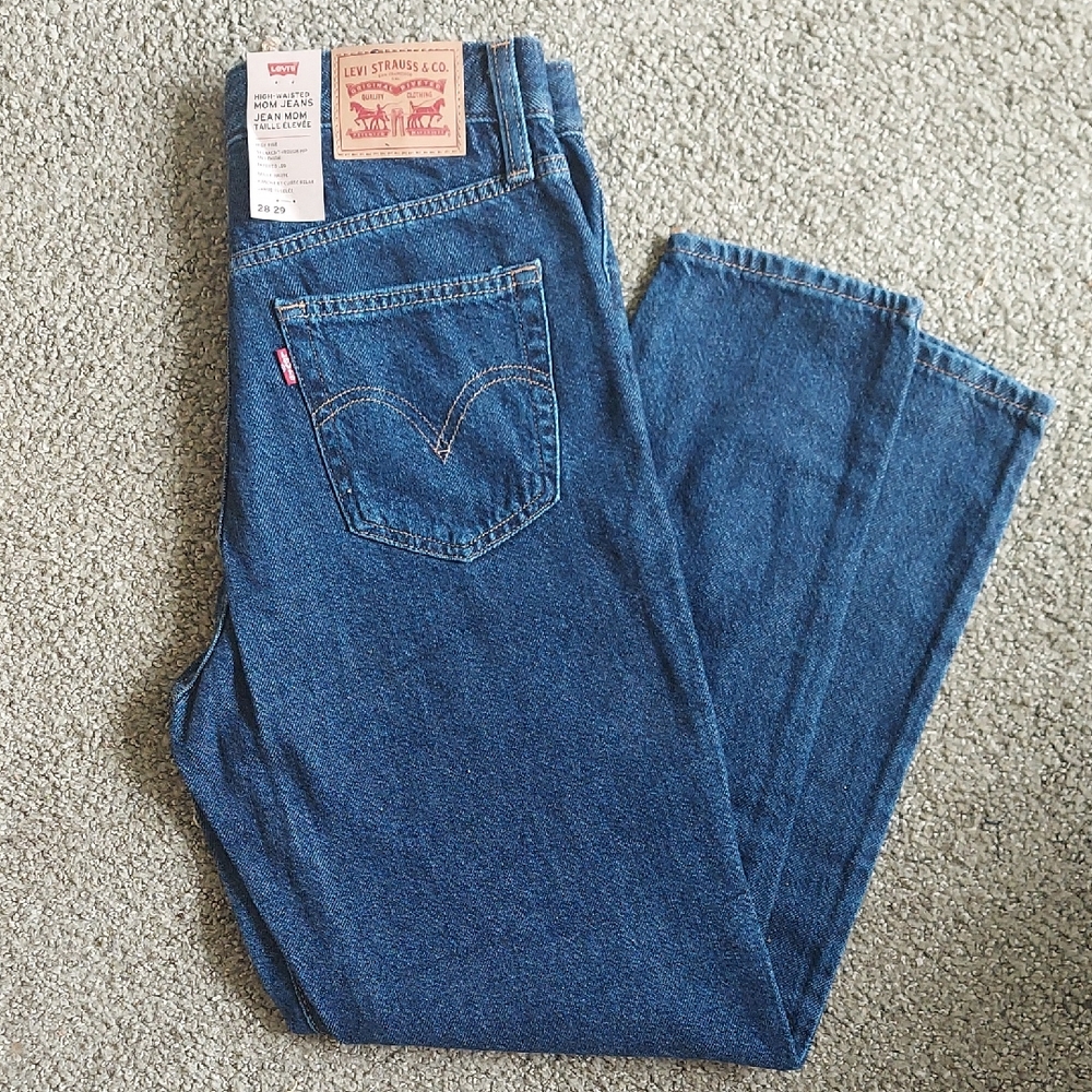 Levi's Dark Blue High-Waist Mom Jeans